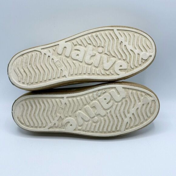 Native Jefferson Beige Gold Slip On Water Safe Shoes - Kids US J3 - Picture 9 of 10